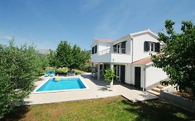 House Viki Casa De Férias