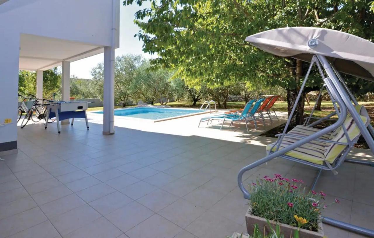 House Viki Plano Exterior foto