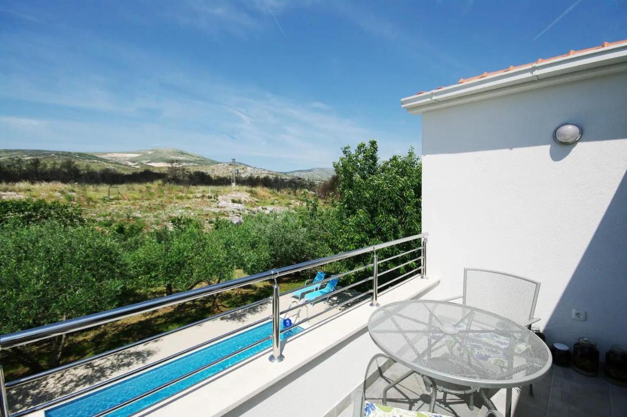 House Viki Plano Exterior foto